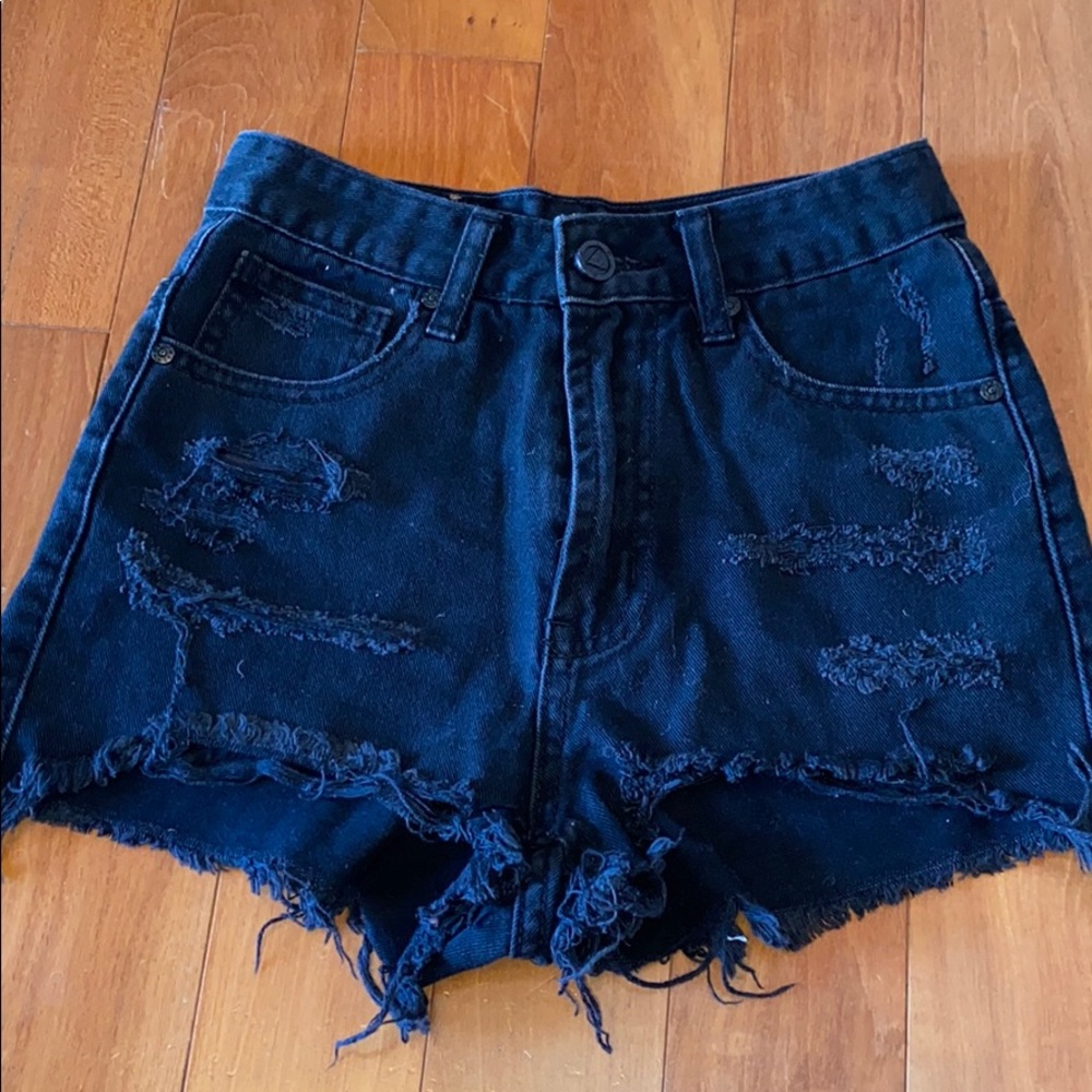 UNIF distressed high waisted black shorts - 25